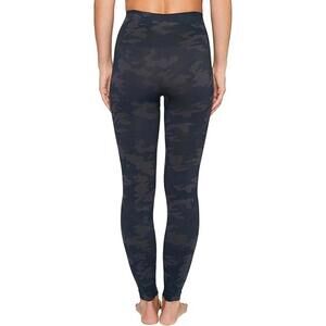 SPANX Look at Me‎ Now Seamless Leggings - Size XS